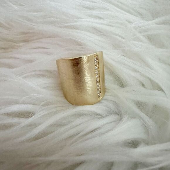 PARK LANE JEWELRY | Matte Gold Tone Statement Ring Cubic Zirconia | Size 8 - Picture 2 of 5